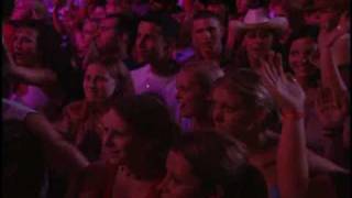 Shania Twain - In my car [Up! Live in Chicago 18 of 22].flv