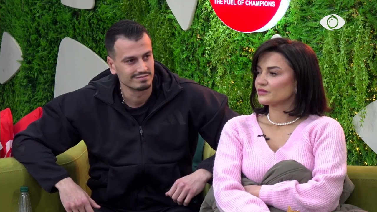 Kush je ti, o i pamëshirshëm…/ Selin debaton me Rogertin