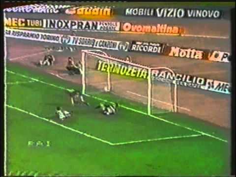 1982 (September 29) Juventus (Italy) 3-Hvidovre (Denmark) 3 (Champions Cup) (two goals missing).mpg