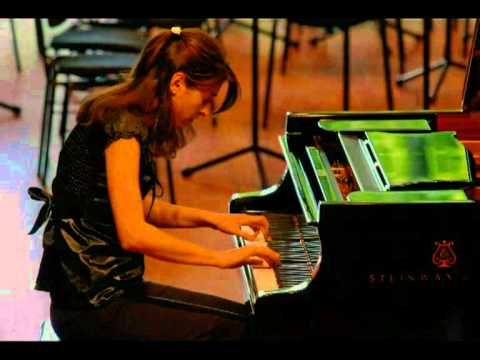 Joseph Haydn - Klavierkonzert D-Dur Hob. XVIII:11 - Lisa Kapanadze (2&3 Satz)