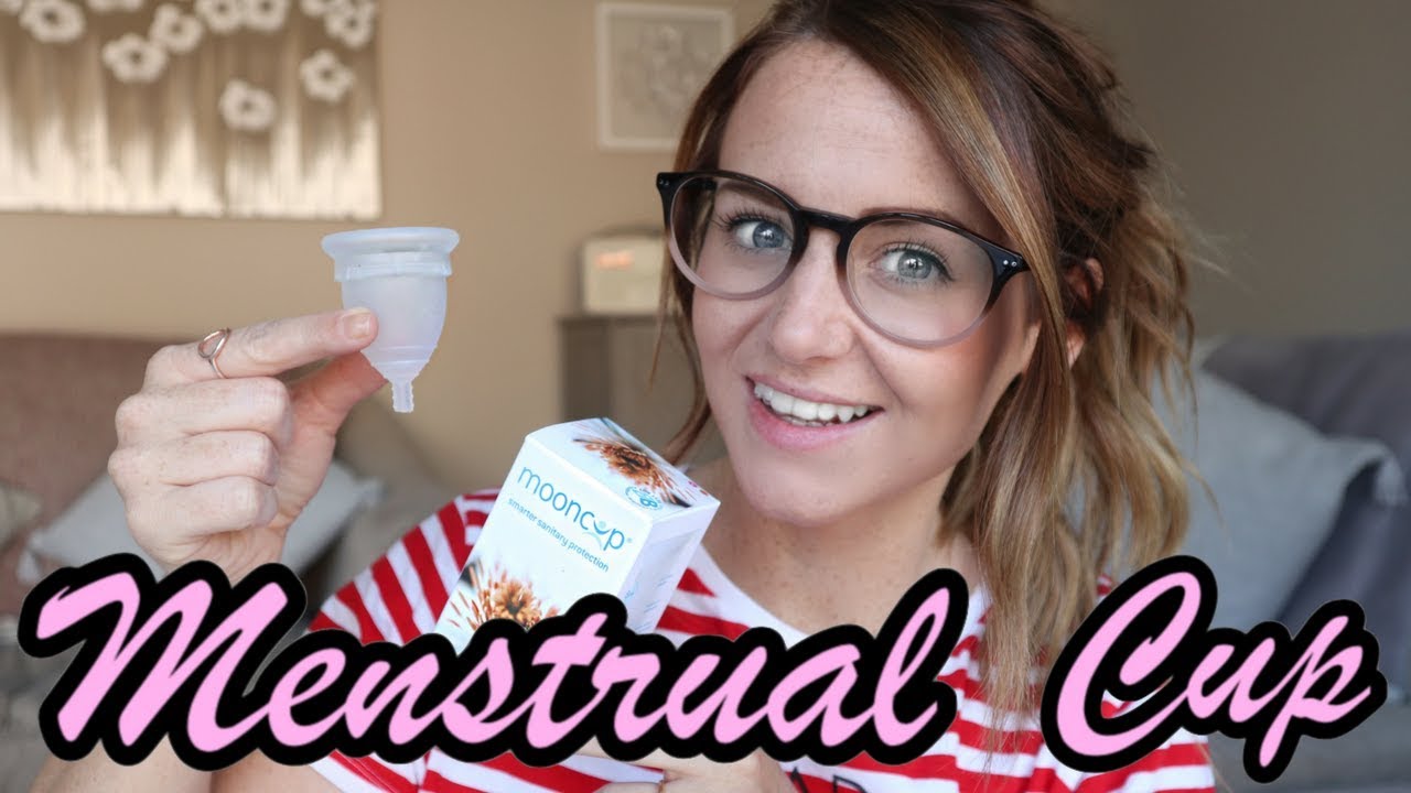 HOW TO USE A MENSTRUAL CUP | LIFE CHANGING MOON CUP REVIEW!!