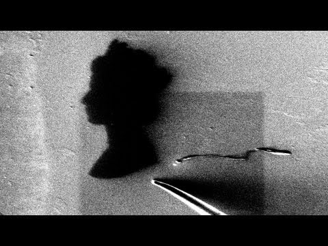 ダイヤモンドに描かれた女王の肖像 - 動画の周期律表 (Queen's Portrait on a Diamond - Periodic Table of Videos)