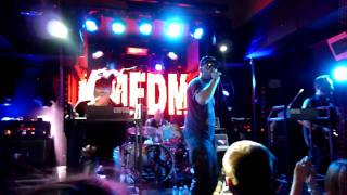 KMFDM &quot;Hau Ruck&quot; LIVE @ Bus Palladium (Paris) 19 juin 2010 [HD]