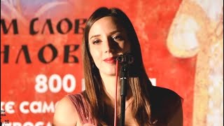 Musik-Video-Miniaturansicht zu Moba prela kod kneza Lazara (Моба прела код кнеза Лазада) Songtext von Danica Crnogorčević