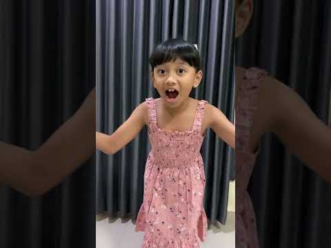 Science task, presentation about water animal…my favorite water animal is 🐬