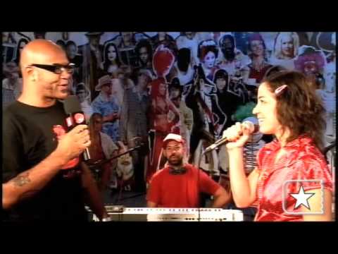 Karina Buhr no Estúdio Showlivre 2009: fala da passagem pelo Teatro Oficina