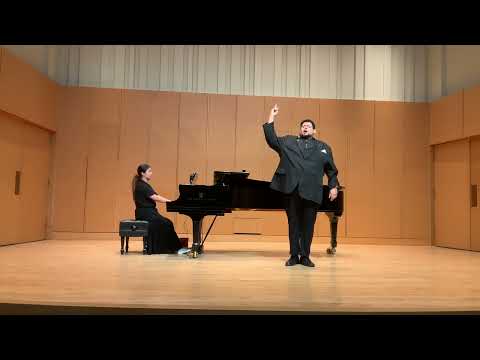 José Luis Maldonado (Figaro) Largo al factotum della città from Il barbiere di Siviglia