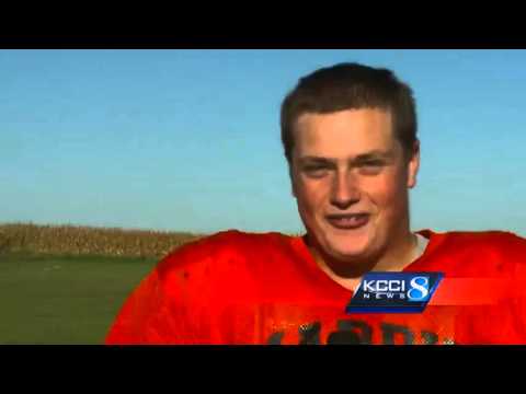 State's top rusher doesn't tie his shoes