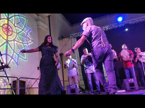 Pizzica a ronda botta e risposta laura Boccadamo.