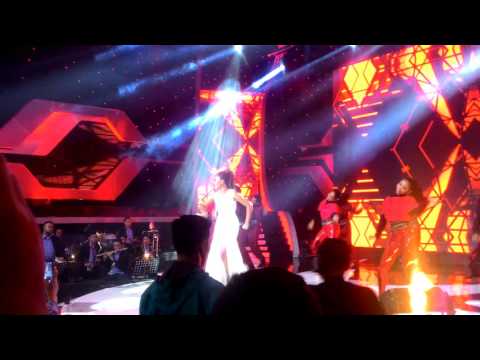 EVI MASAMBA 'BUMI SEMAKIN PANAS' D'ASIA2