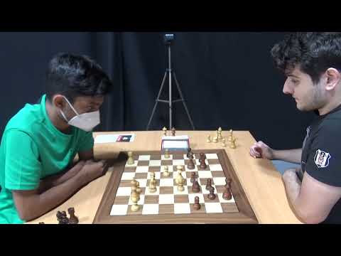 GM Aravindh, Chithambaram VR - IM Gokerkan, Cem Kaan, Blitz chess