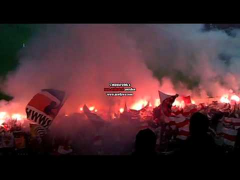 VfB Stuttgart- Hamburger Sv 21.12.2011 Pyrotechnik Stuttgarter Fans