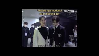 Download lagu Niki being emotional after meeting Key meanwhile his members busy teasing him #kpop #shorts #enhypen mp3