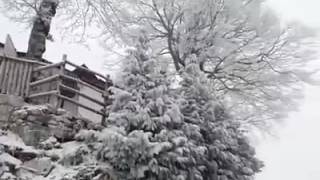 il-laceno-sotto-la-neve-e-un-incanto