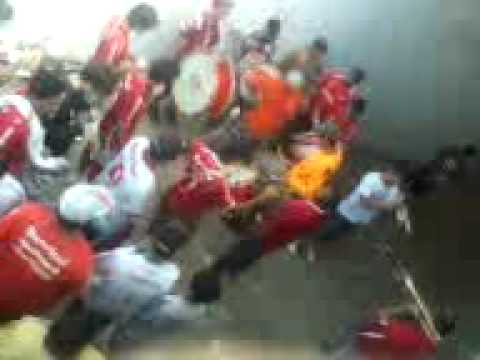 PORQUE NÃO POSSO FICAR SEM TE VER - GUARDA POPULAR P7 ( AQUECIMENTO DA BANDA) INTER X pelotas 2011