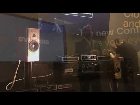 download lagu mp3 mp4 Warner Mqa, download lagu Warner Mqa gratis, unduh video klip Warner Mqa