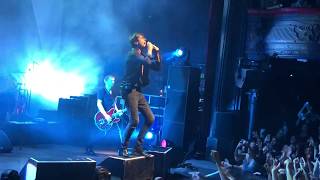 SUEDE We are the pigs - live Paris L’Olympia 03/10/2018