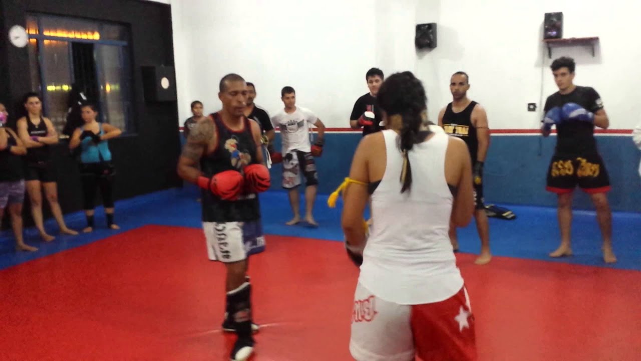 Exame de Muay Thai 29/10/14 - Academia Taekyon Caçapava SP