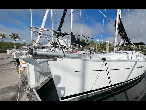 Beneteau Oceanis Clipper 343 video