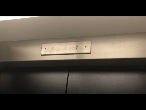 60s Turnbull-Marshall/Headrick hydraulic elevator - 5916 Penn Ave. - Pittsburgh, PA