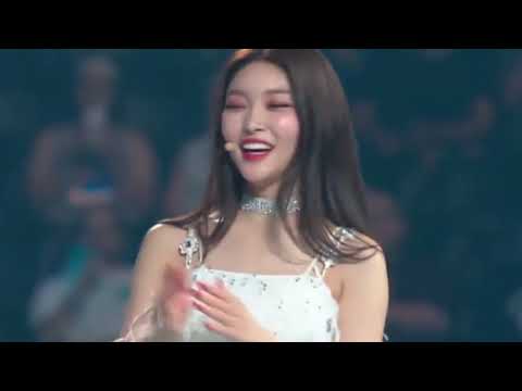 180812 CHUNG HA focused - KCON LA Talk Session: Who is Next