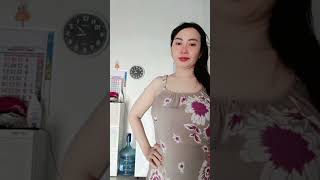 Download lagu Mami stw - wearing a house dress is really cool mp3