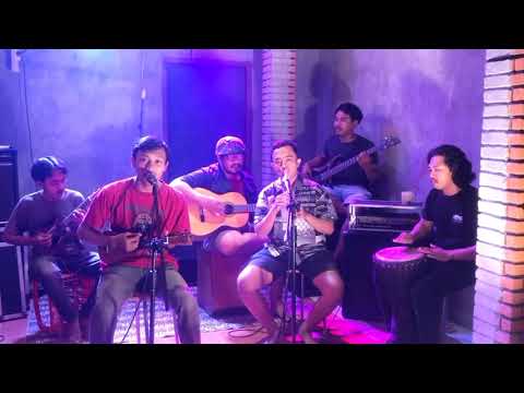 Kenyem Manis - Yan Se || Cover By Mesandal Keroncong