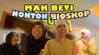 Download lagu MAK BETI NONTON BIOSKOP mp3 Download lagu MAK BETI NONTON BIOSKOP mp3
