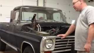 preview picture of video 'Crown Vic in 67 & 69 F-100 6'