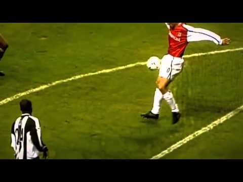 Dennis Bergkamp - Wonderful goal vs Newcastle - 02-03-2002