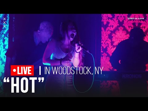 Jocelyn & Chris Arndt - "Hot" (Live at Utopia Sounstage)