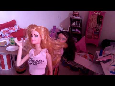 Barbie doll morning routine with her sisters.Skipper , Chelsea's and Stacy.Doll time with Lily