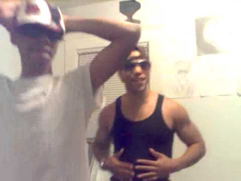 Loony and pops hitem with the flex