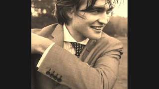 Robert Pattinson singing: &quot;I Was Broken&quot;