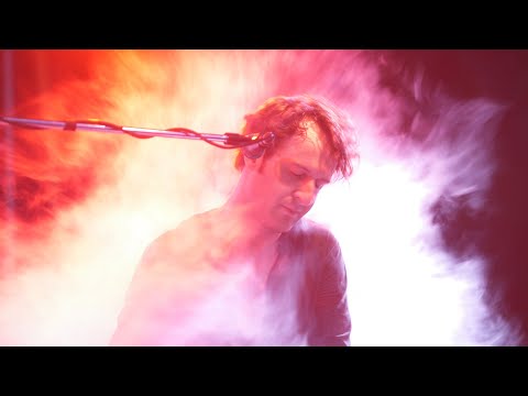 KIERO - WONDERWALL                                   Live at the Castle