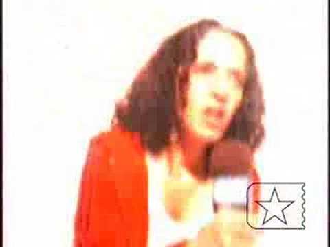 Fernanda Porto fala de Arnaldo Antunes e Chico no Showlivre