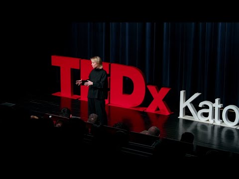 Nie jesteś reporterem swojego życia. Jesteś jego twórcą | Joanna Flis | TEDxKatowice