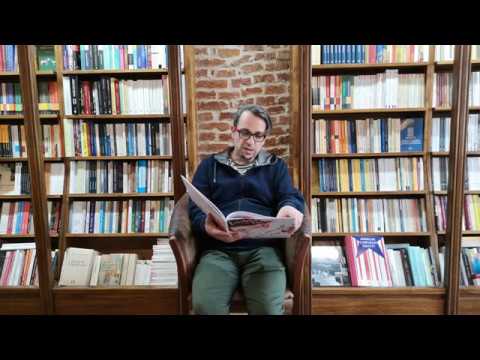 Alex Moldovan citind din „Băiețelul care se putea mușca de nas”