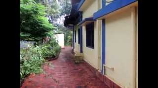 preview picture of video 'Mini Gardens & Garage of Goa Loutolim House'