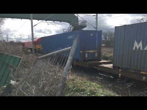 66025 working 4M30 Grangemouth Tdg (Ews) to Daventry int Rft Recap Rfd