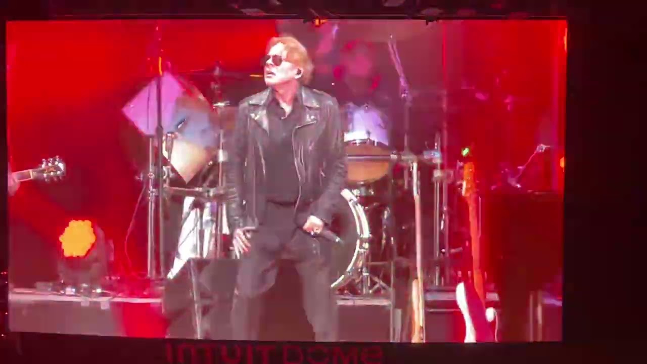 Billy Joel Live Inruit Dome 10-12-24 with Axl Rose - YouTube