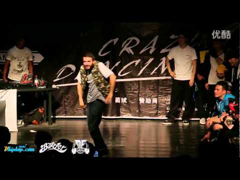 Walid | POPPING Judge Show | Crazy Dancing Vol.2 20140322