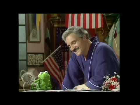 Muppet Songs: Hal Linden and Robin the Frog - If We Ruled the World