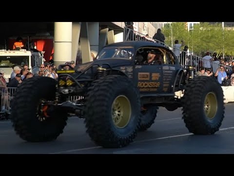 SEMA Cruise 2023! Almost 2 Hours of Custom Vehicles Leaving Sema, Roll Out Parade Las Vegas