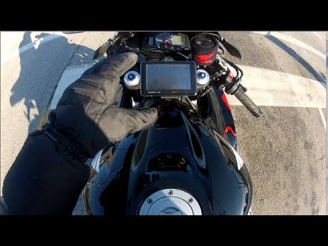 comment poser un gps sur une moto