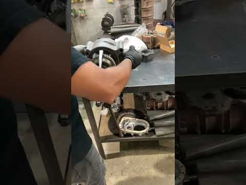 Getting The Fresh Water Pump Ready To Install The Repair Kit (Detroit Diesel) #detroitdiesel