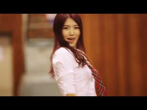 HelloVenus Sticky Sticky MOST BEAUTIFUL schoolgirldance with AreiaRemix163 by ReCutterxy
