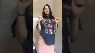 Download lagu Tiktok cewek cantik meresahkan🙄 mp3