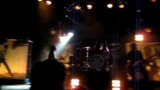 Paramore Intro & For A Pessimist (y101 radio show)