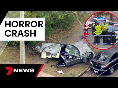 Police are searching for two people on the run after fatal crash in Ashcroft | 7 News Australia